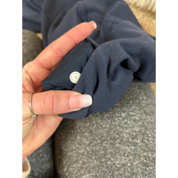 Lululemon leggings Navy blue SZ 2 pull on full length - flawed - small hole - Picture 3 of 7